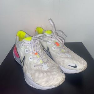 Men’s Nike Renew 2019 - size 9.5